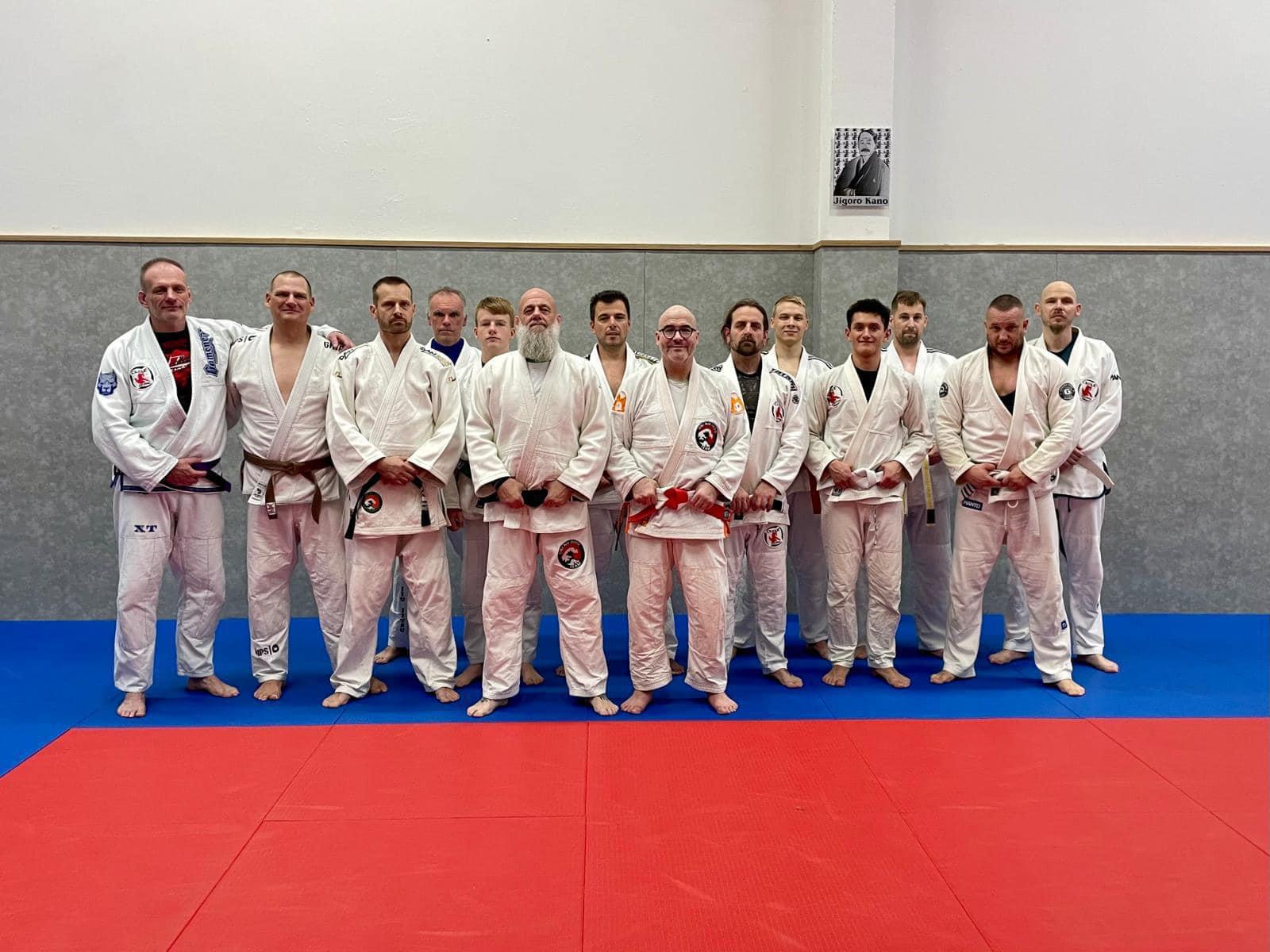 Seminar mit Tom Kohlrausch (8.Dan Judo) beim TSV Hagen mit Thomas Holtmann (2. Dan Judo, Blackbelt BJJ)